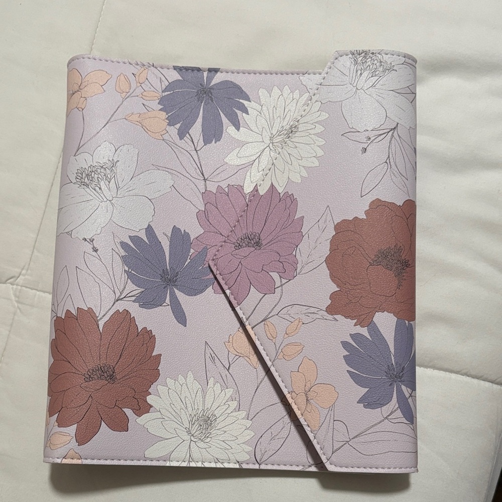 Erin Condren Floral Organizer Cover - Lilac with Multi-Color Blooms